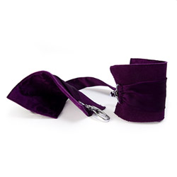 Wrist Cuff Sutra chainlink cuffs Purple