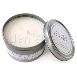 Candle A scent of scandal Brown sugar Sugar daddy