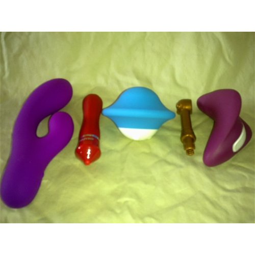 UFO comparison with clit toys