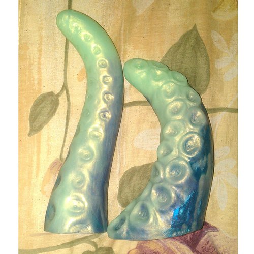 compared to whipspider tentacle