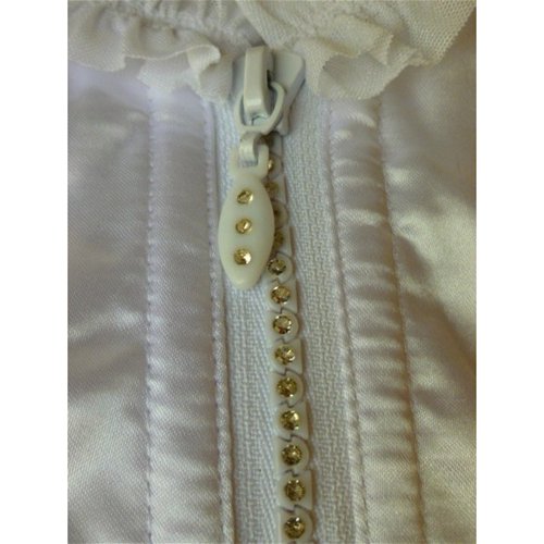 Zipper detail