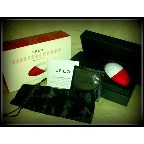 Lelo Siri- packaging sans plug