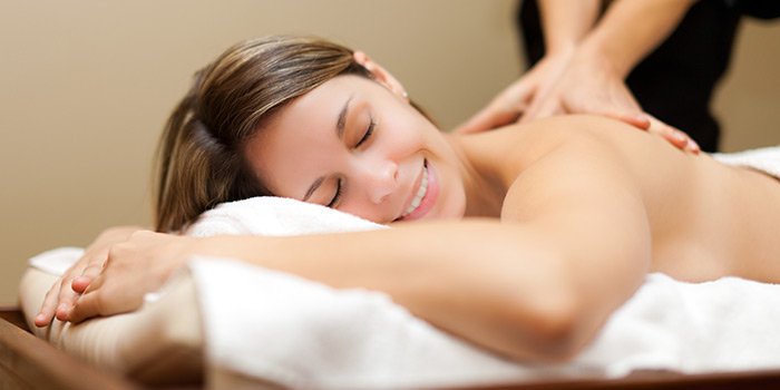 Lover's Touch! Deluxe Massage Gift Set For $60